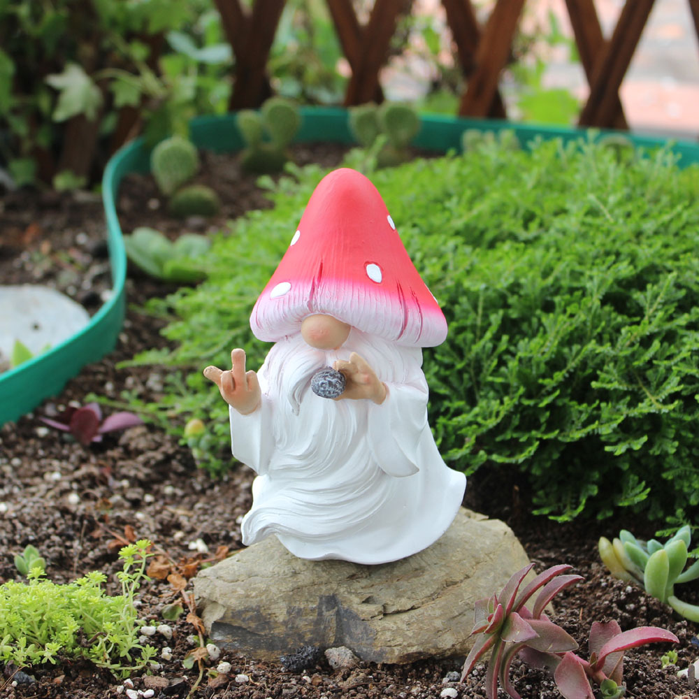 Mushroom Smoking Gnomes Funny  - Home Bargains ulasan dan harga